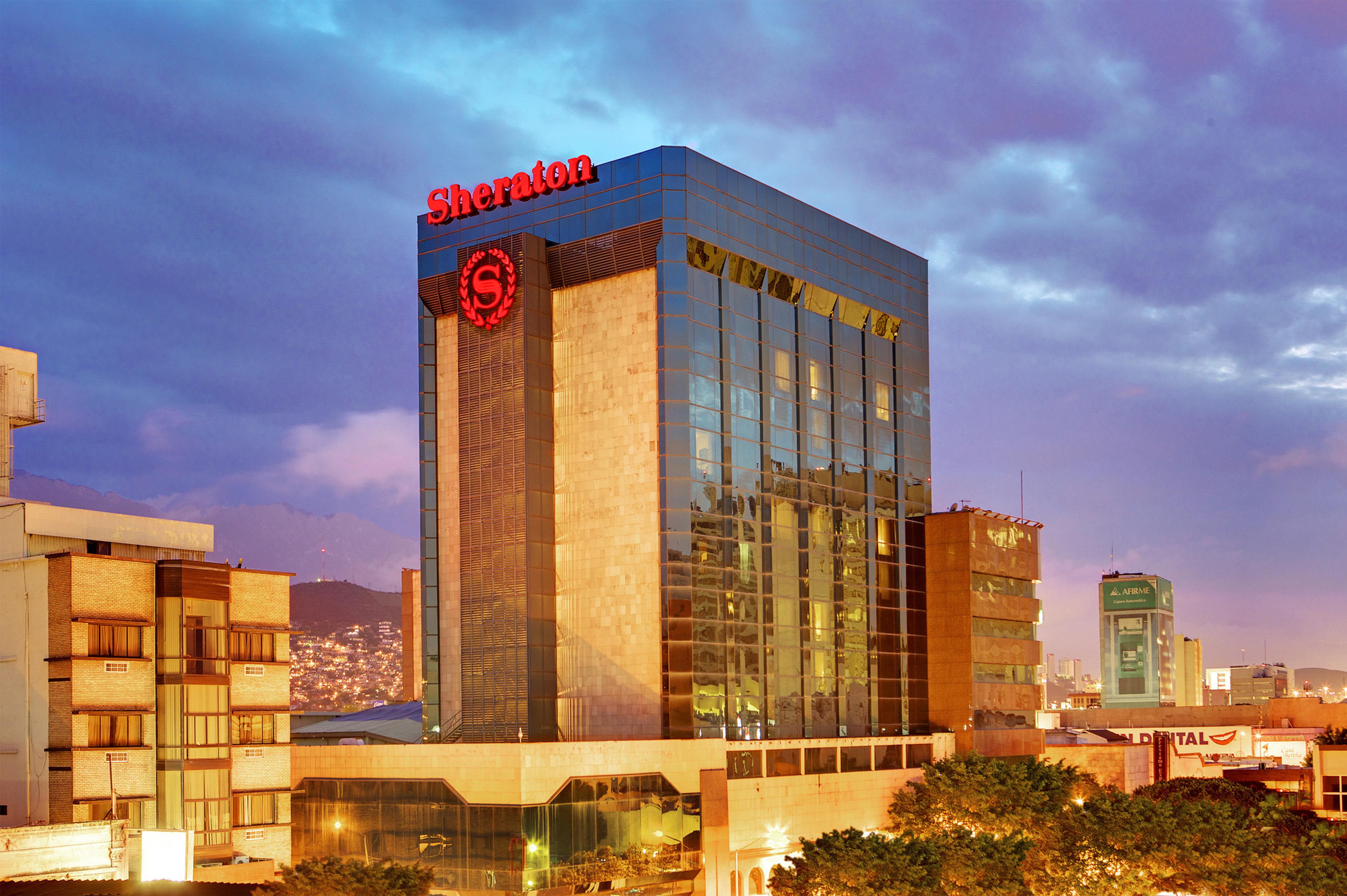 Wyndham Ambassador Centro 4*