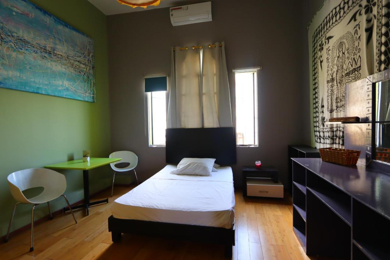 Barrio Antiguo Hk Hotel *