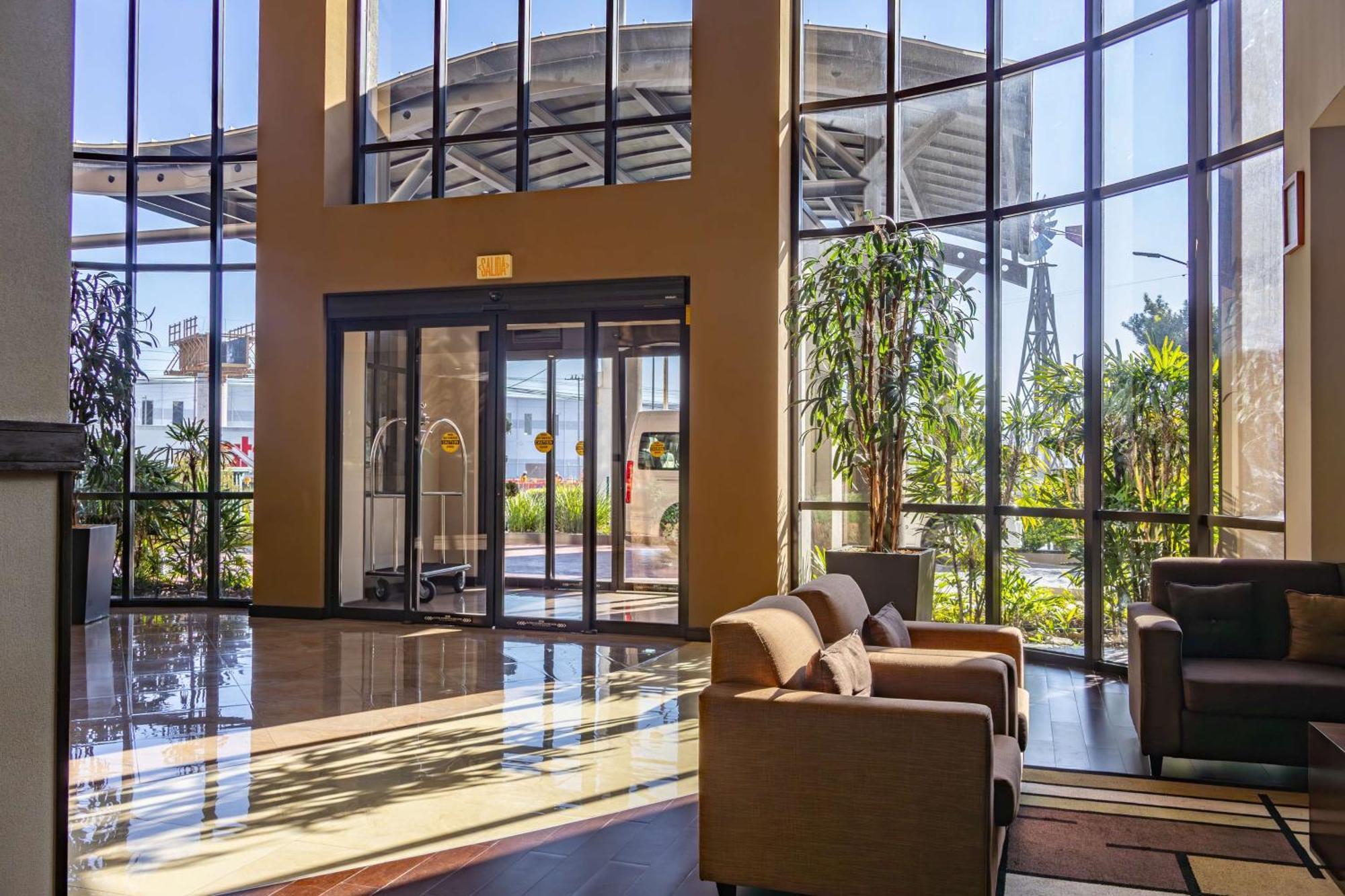 Hotel Western Premier Monterrey Aeropuerto Apodaca
