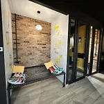Departamento Centro De Monterrey Familiar Con Alberca Y Gym