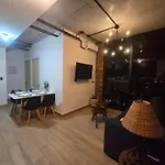 1609 Barrio W