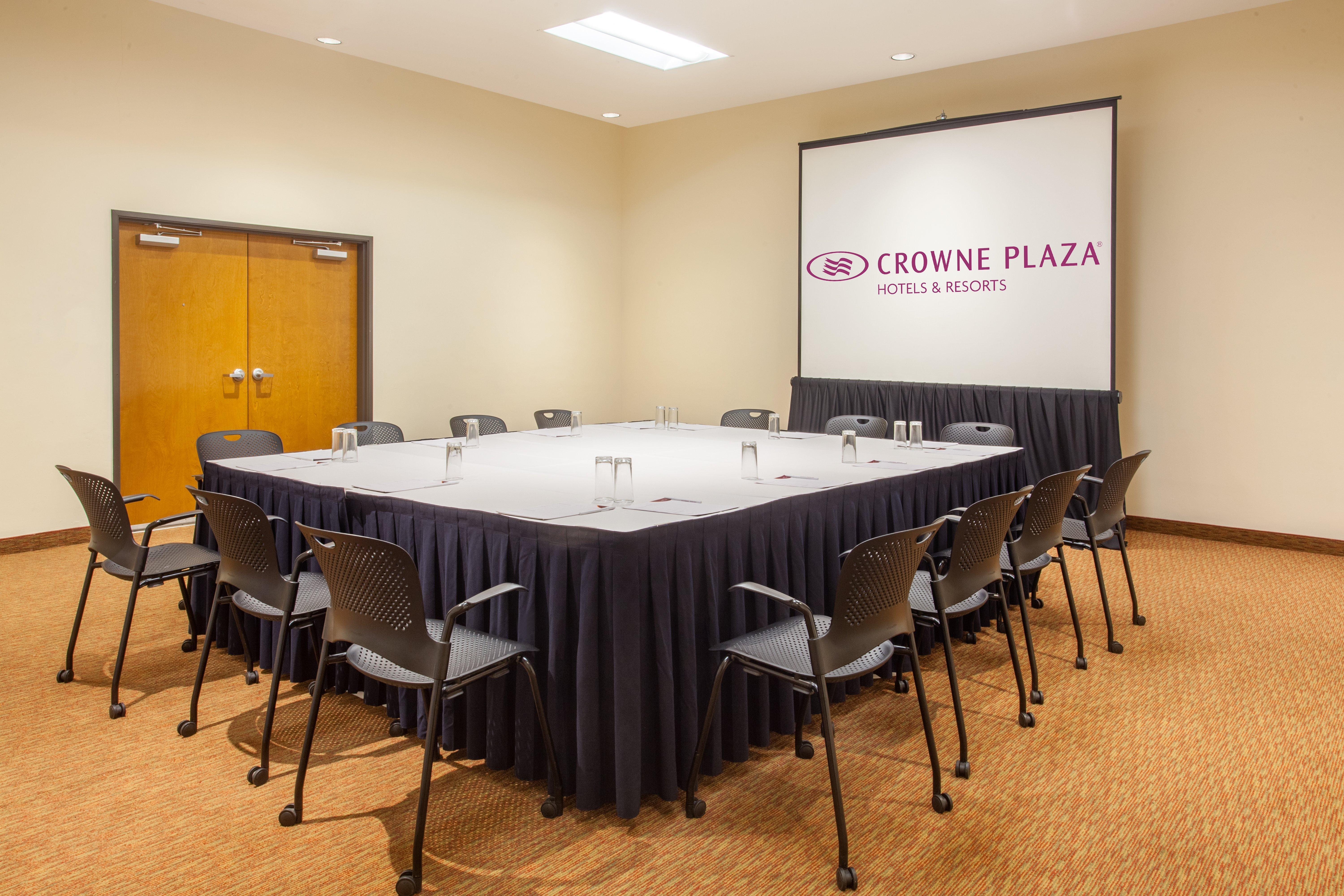 Crowne Plaza Monterrey Aeropuerto By Ihg Hotel