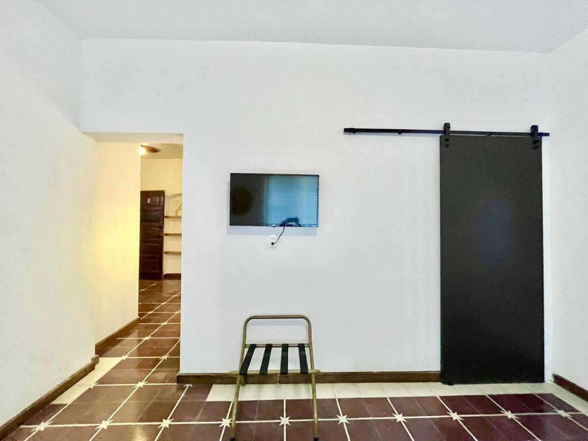 Dgm Lofts Mty Mn 960 B Centro Cerca De Todo Apartment