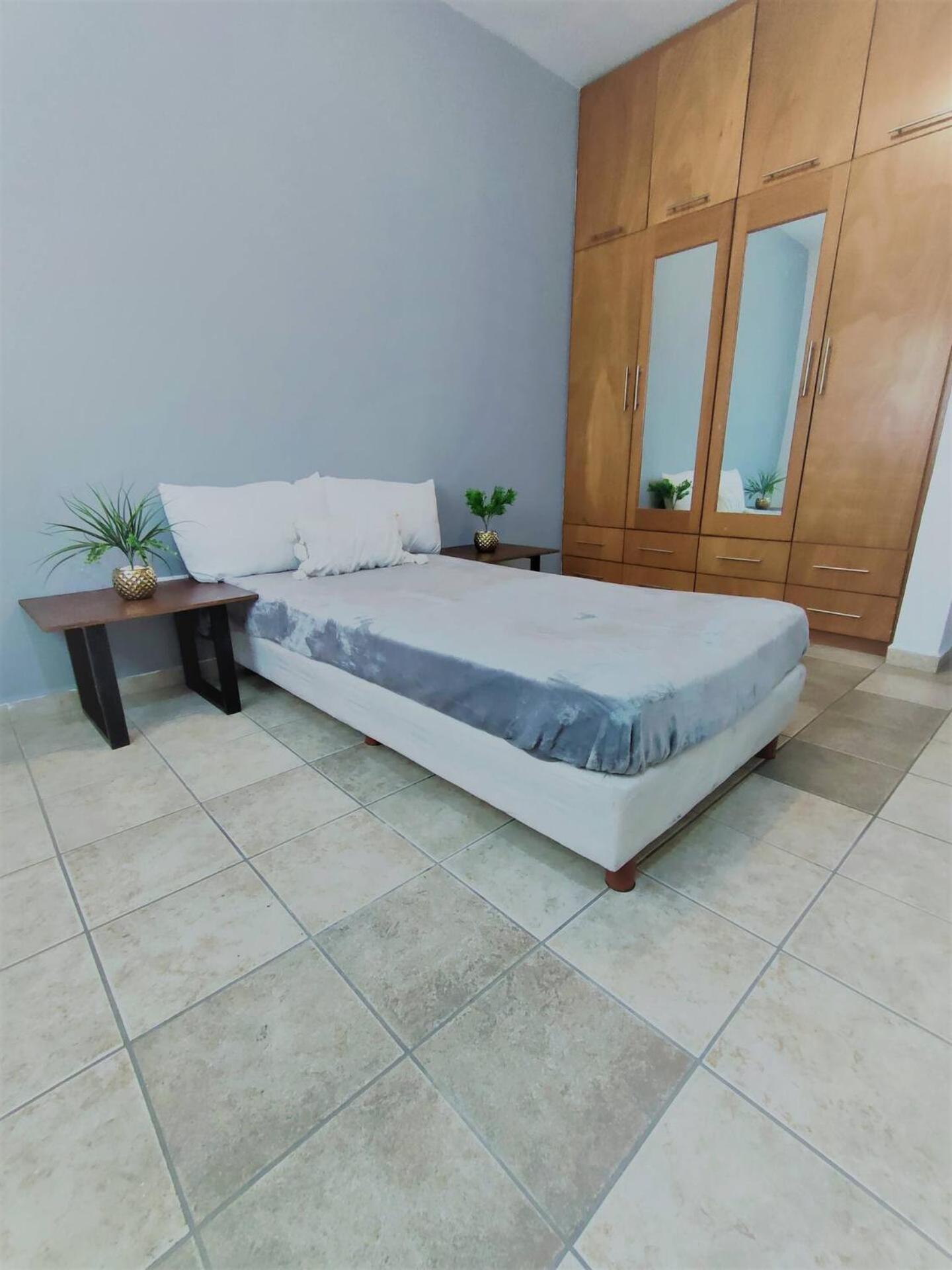 Apartment Linda Vista, La Mejor Ubicacion, 5 Min Fundidora - Lv11 - *