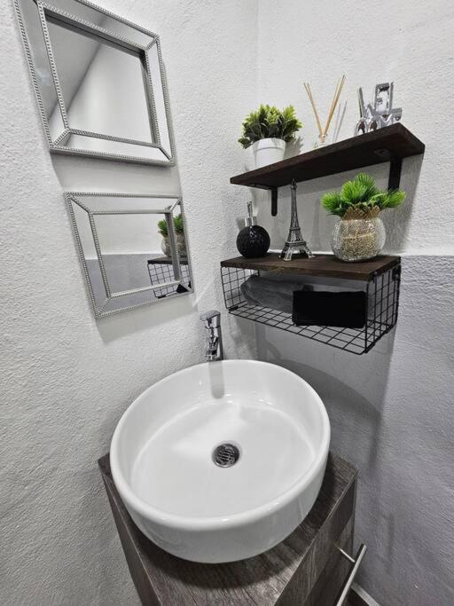 Loft C Excelente Ubicacion Y Acogedor Semiequipado