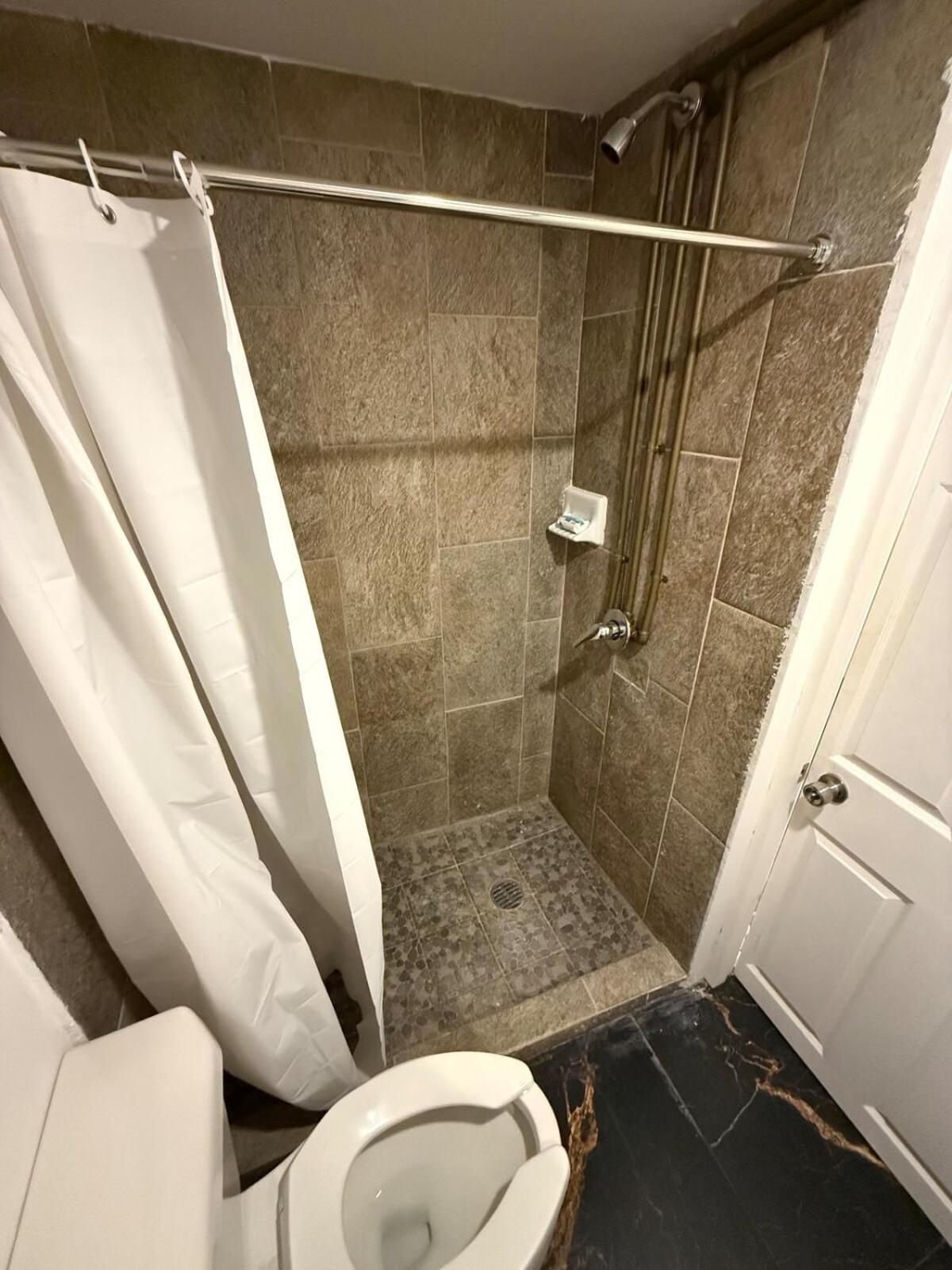 An With A Touch Of Hogwarts Apartment *