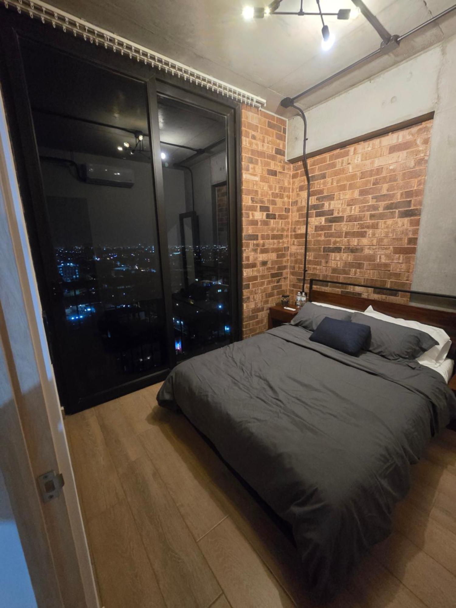 1609 Barrio W Aparthotel