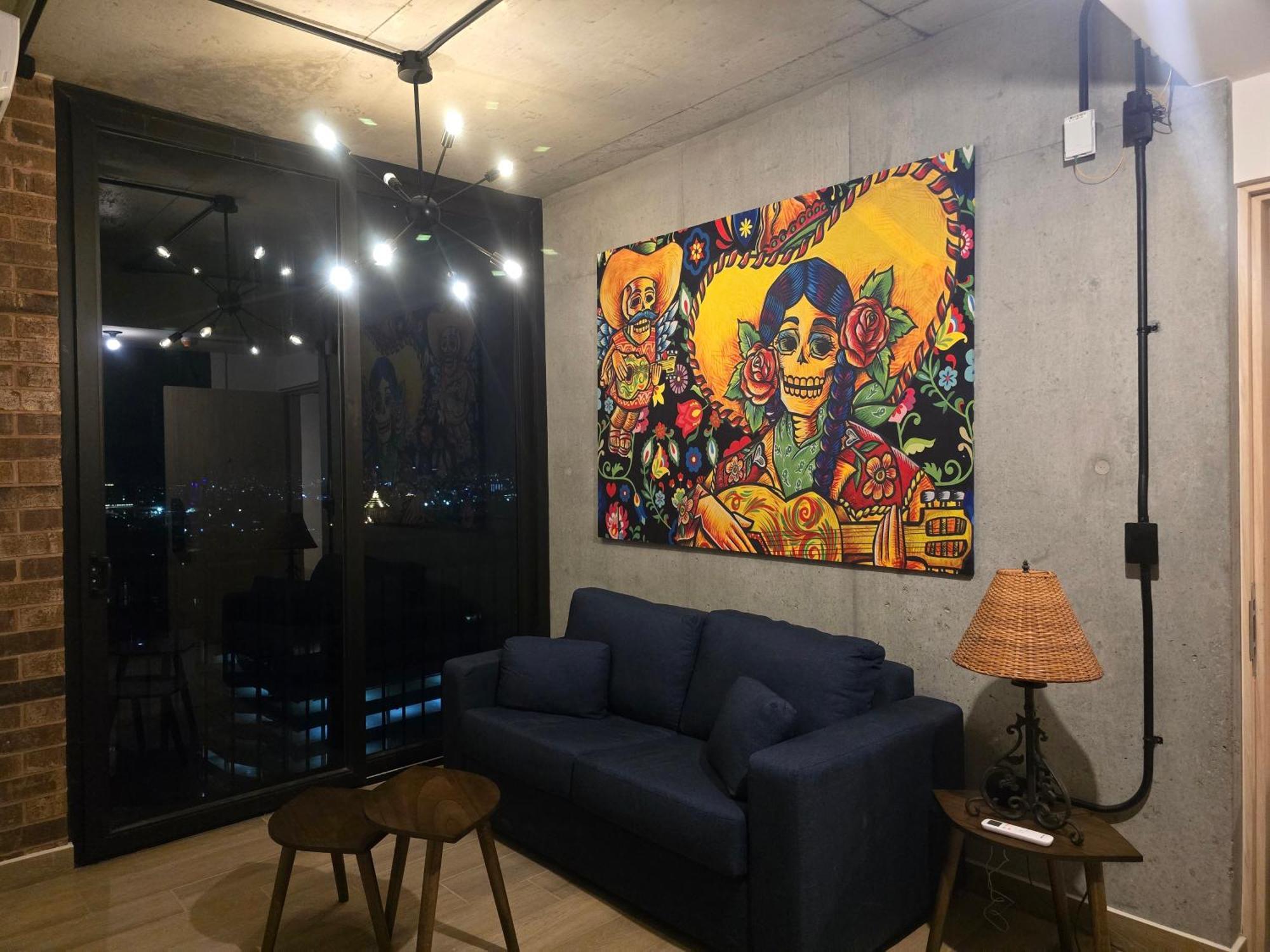 1609 Barrio W