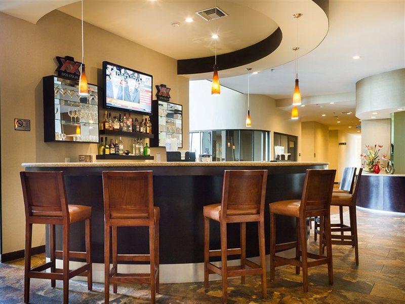 Western Premier Monterrey Aeropuerto Hotel 5*