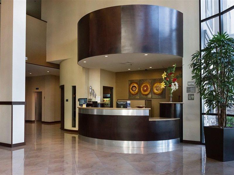 Western Premier Monterrey Aeropuerto Hotel