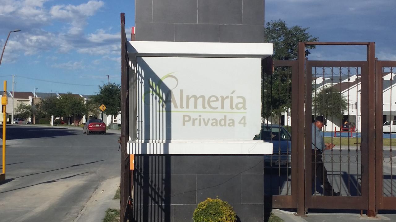 Parque Piit Aeropuerto Apartamento Monterrey