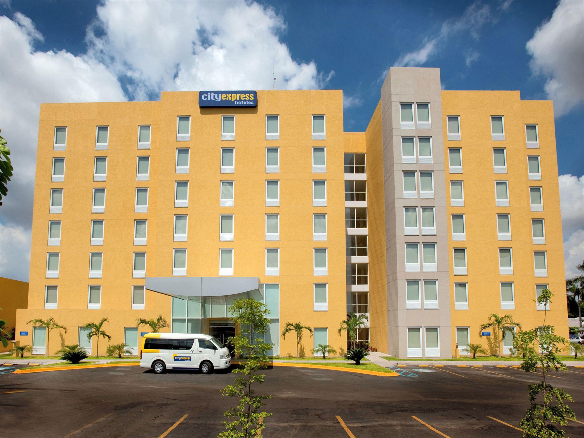 Express By Marriott Monterrey Norte 4* Rancho Los Encinitos