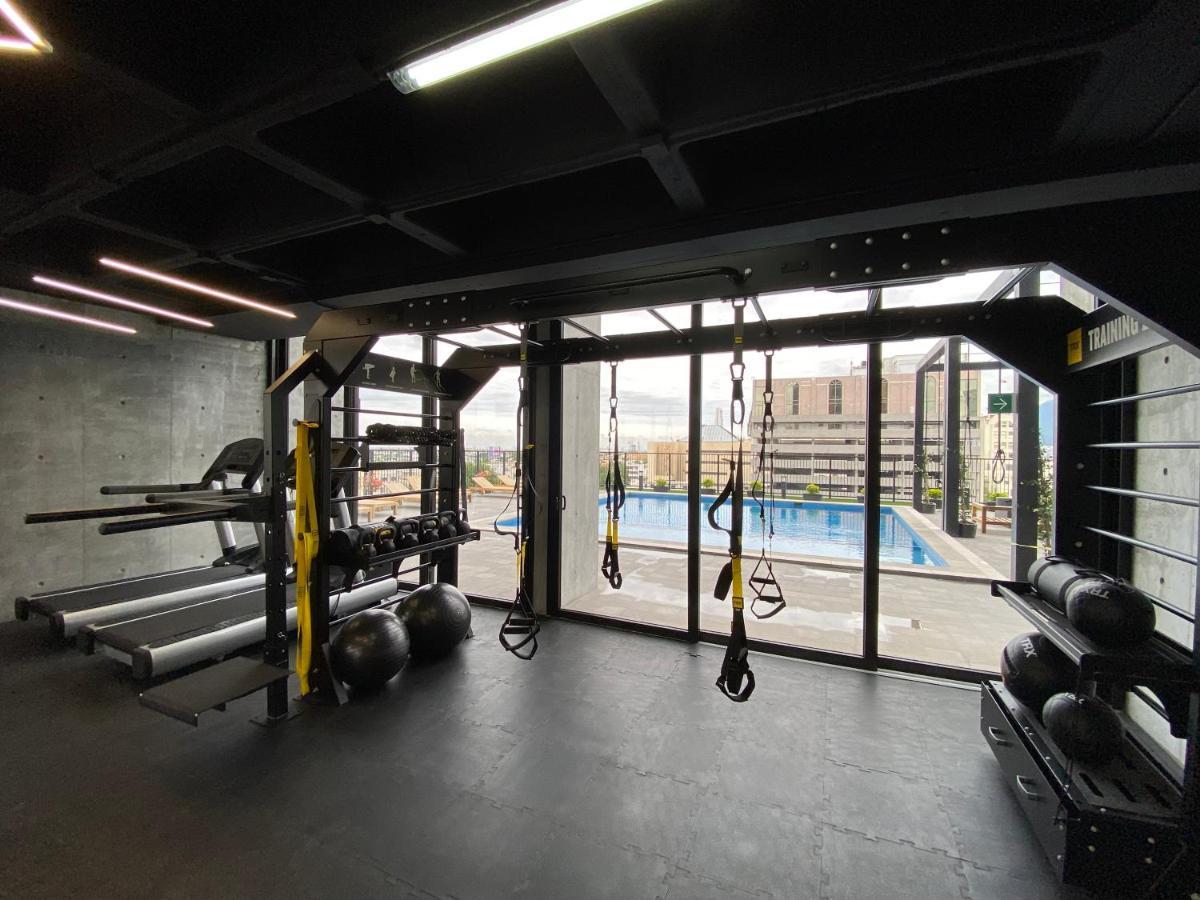 Lux 2 Bedroom Apartment, Swimming Pool, Gym And Free Parking Spot In Macro Plaza Area Apartamento