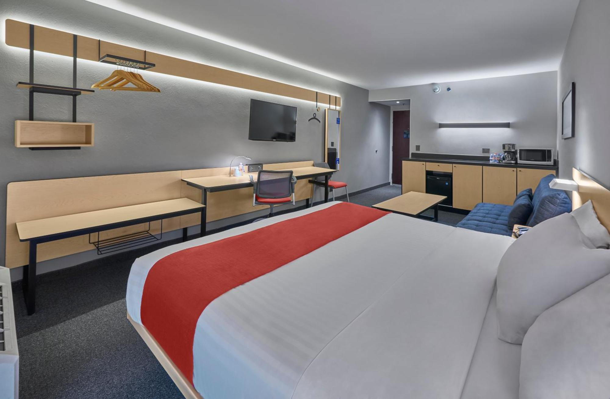 Hotel Express By Marriott Monterrey Norte Rancho Los Encinitos