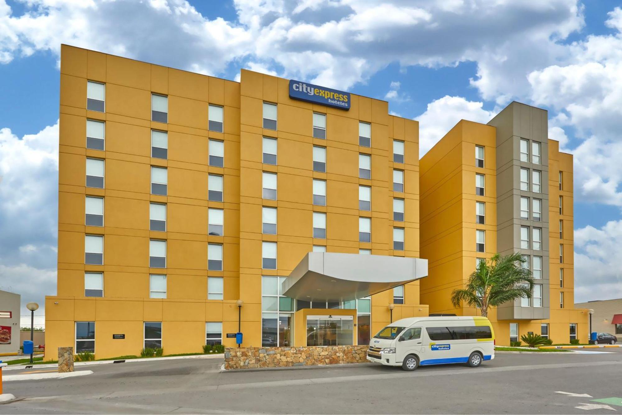 Express By Marriott Monterrey Norte Hotel Rancho Los Encinitos