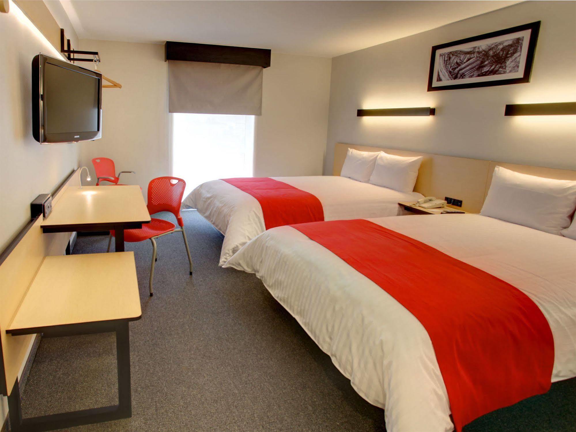 Express By Marriott Monterrey Norte 4* Rancho Los Encinitos