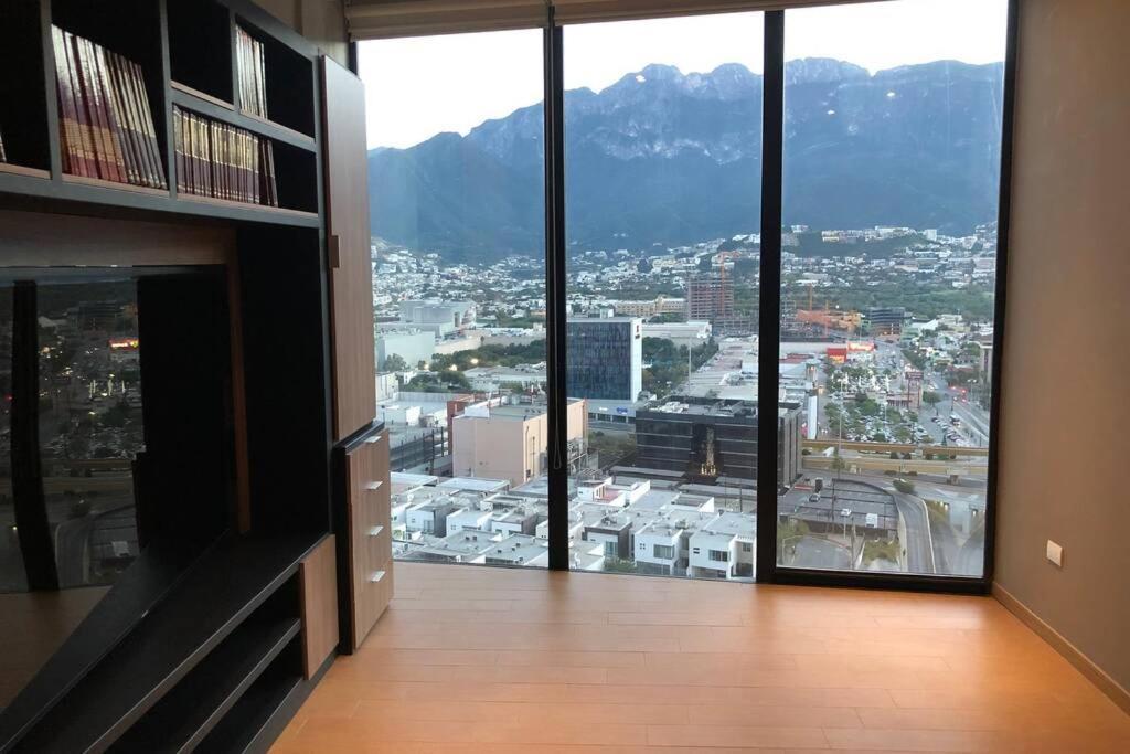 Departamento Exclusivo En San Pedro Garza Garcia Frente A Fashion Drive Apartment *