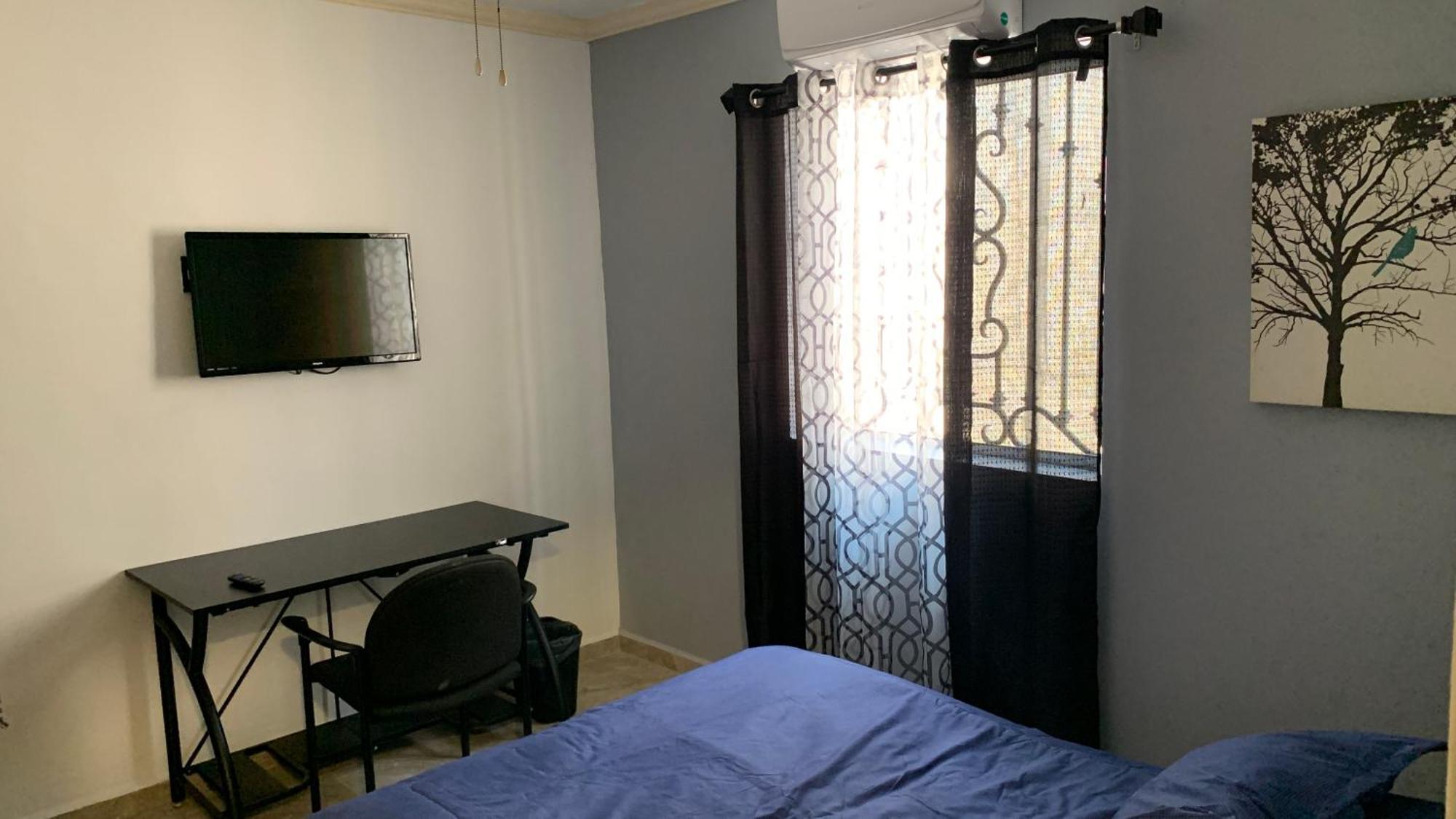 Casa de férias Spacious 4-bedroom House In Beautiful Ciudad General Escobedo With Wifi, Ac