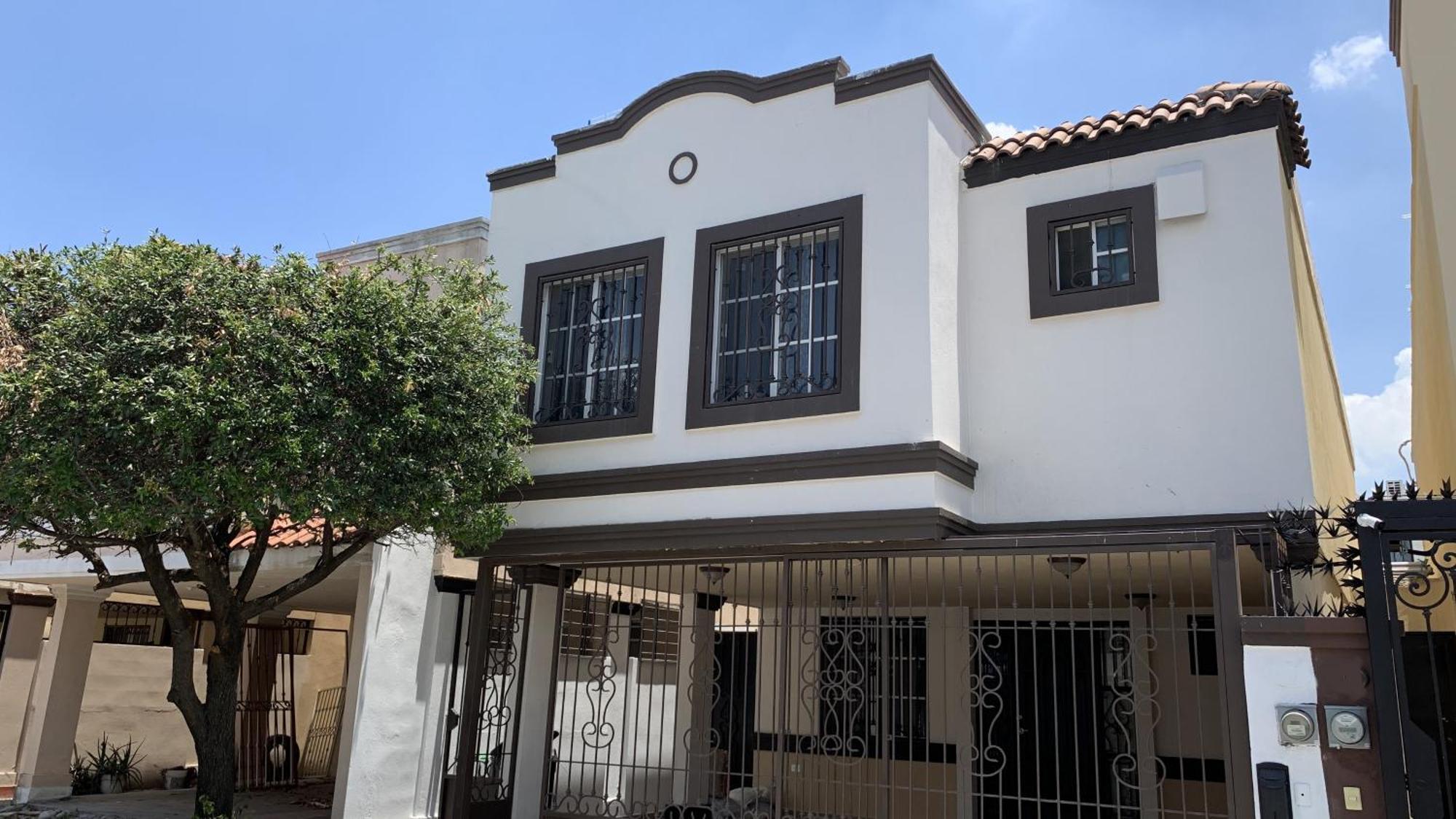 Spacious 4-bedroom House In Beautiful Ciudad General Escobedo With Wifi, Ac Casa de férias *
