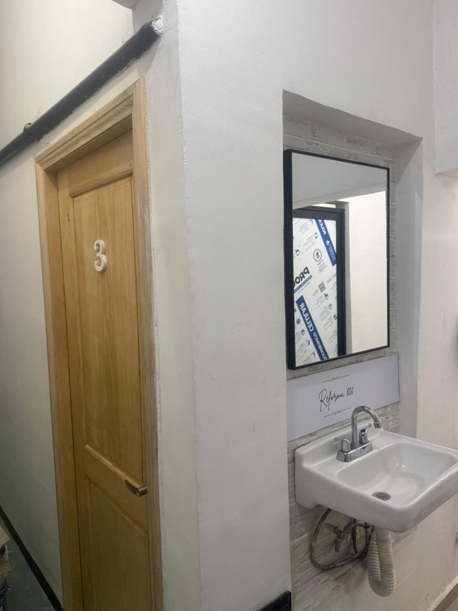 Guest house Con Dos Camas Y Servicios *